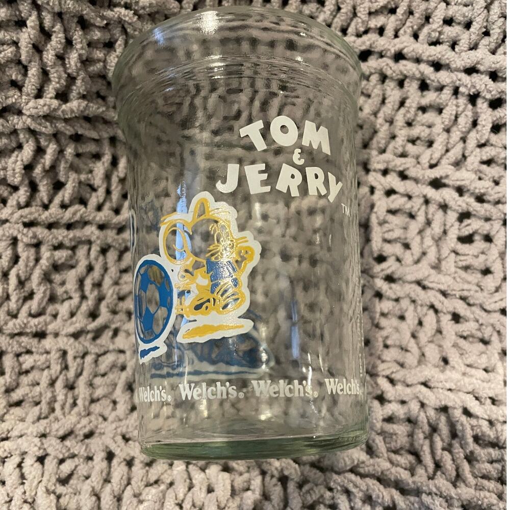 Vintage Welch's Tom & Jerry Soccer Jelly Jar 1991
